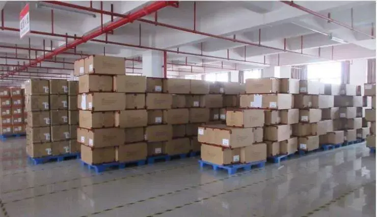 shoe factory packing
